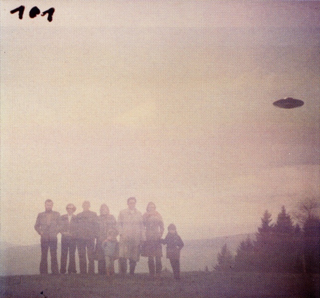 File:Group photo.jpg